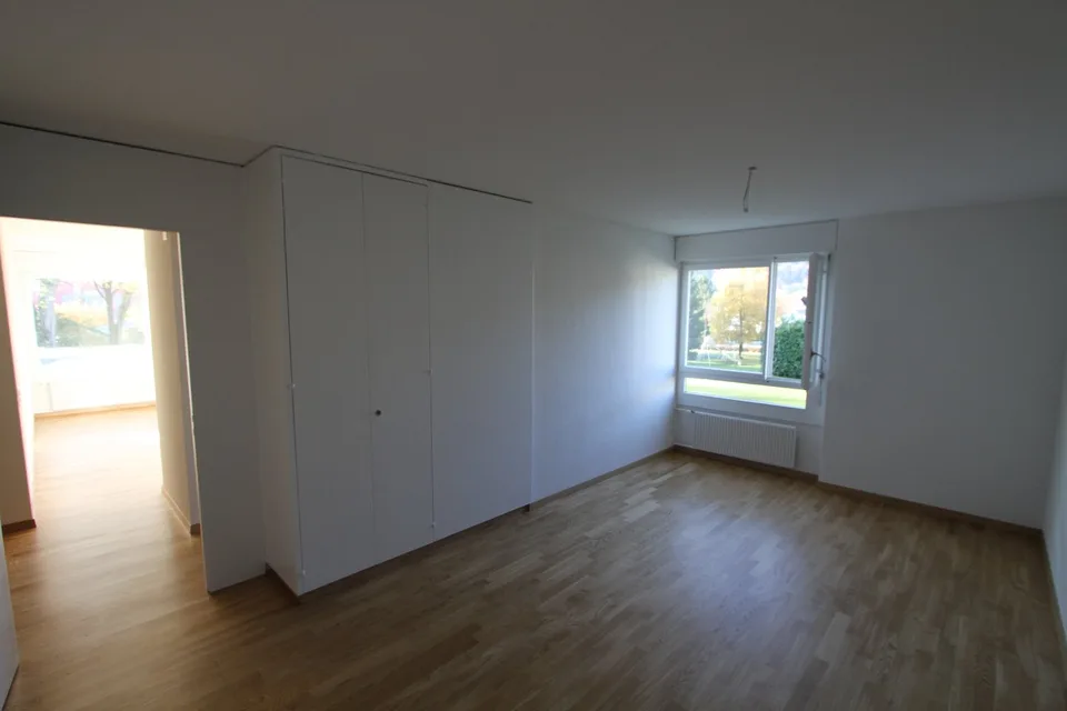 Modern, bright 3-room apartment in Münsingen