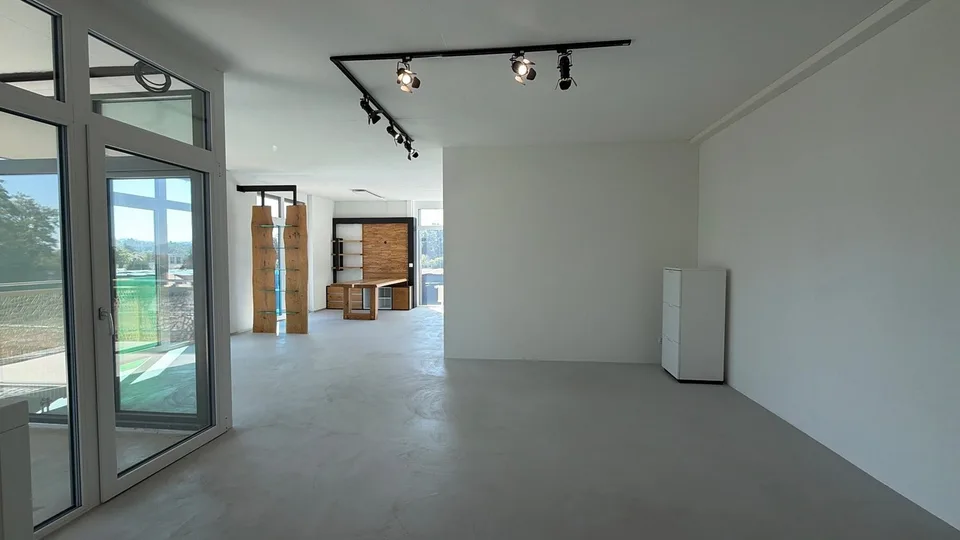 Moderne und grosszügige Bürofläche (175 m²) in Recherswil an der A1 – Foto 4 von 11