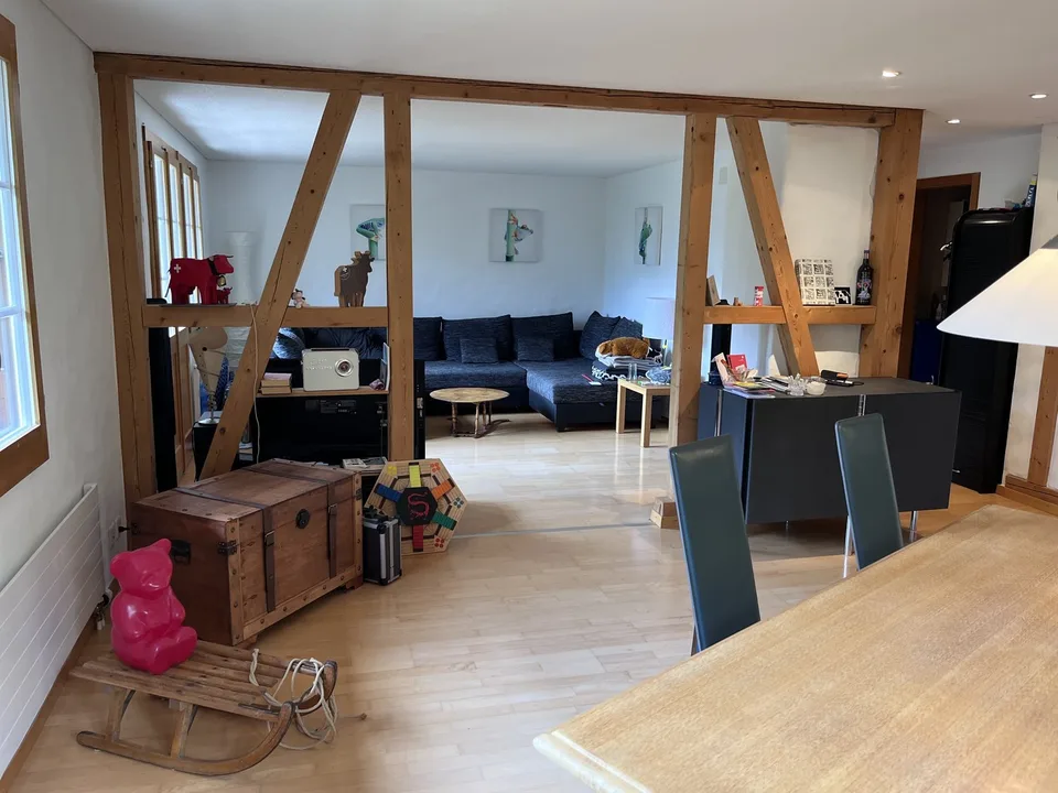 Casa di due famiglie situata in modo idilliaco a Grindelwald – foto 2 di 17