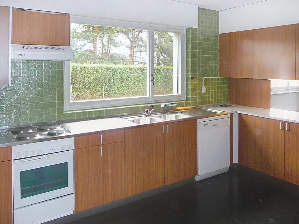 Family Villa with large garden ? Founex