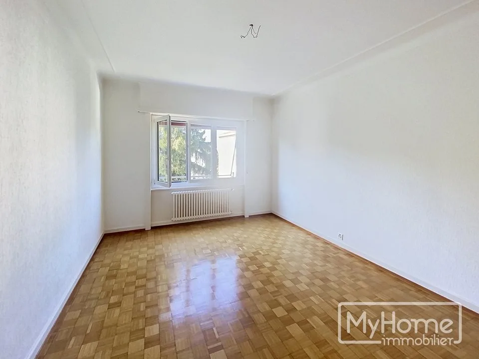 Schönes 2-Zimmer-Apartment im 2. Stock – Foto 3 von 12