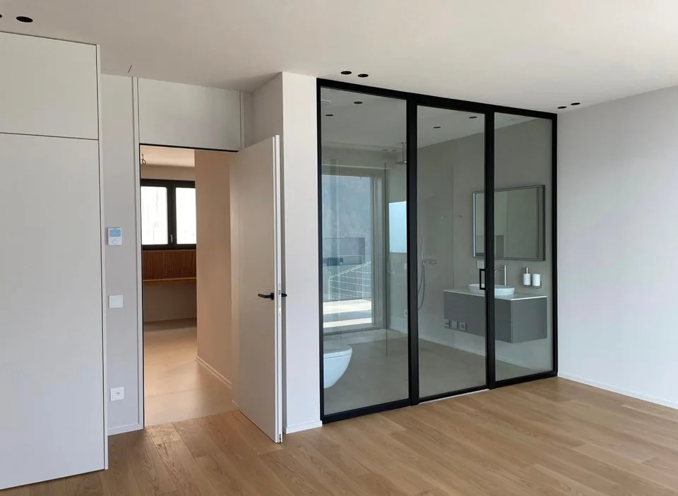 VILLA or DUPLEX APARTMENT CHARMING LAKE VIEW – Foto 24 von 30