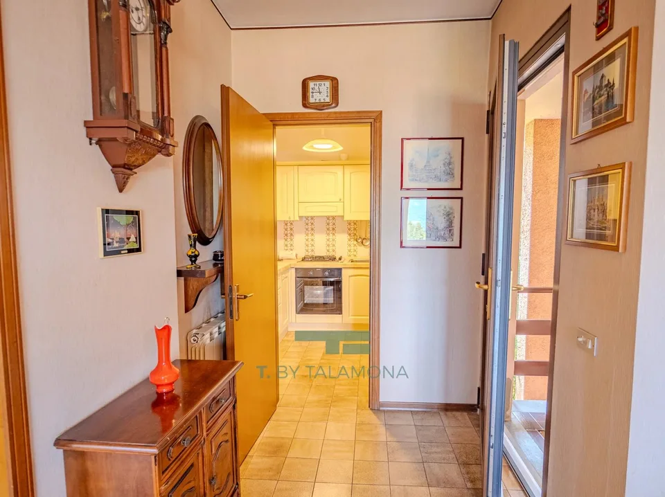Panoramawohnung in einem Vierfamilienhaus ? Porto Valtravaglia, Ortsteil Musadino – Foto 11 von 13