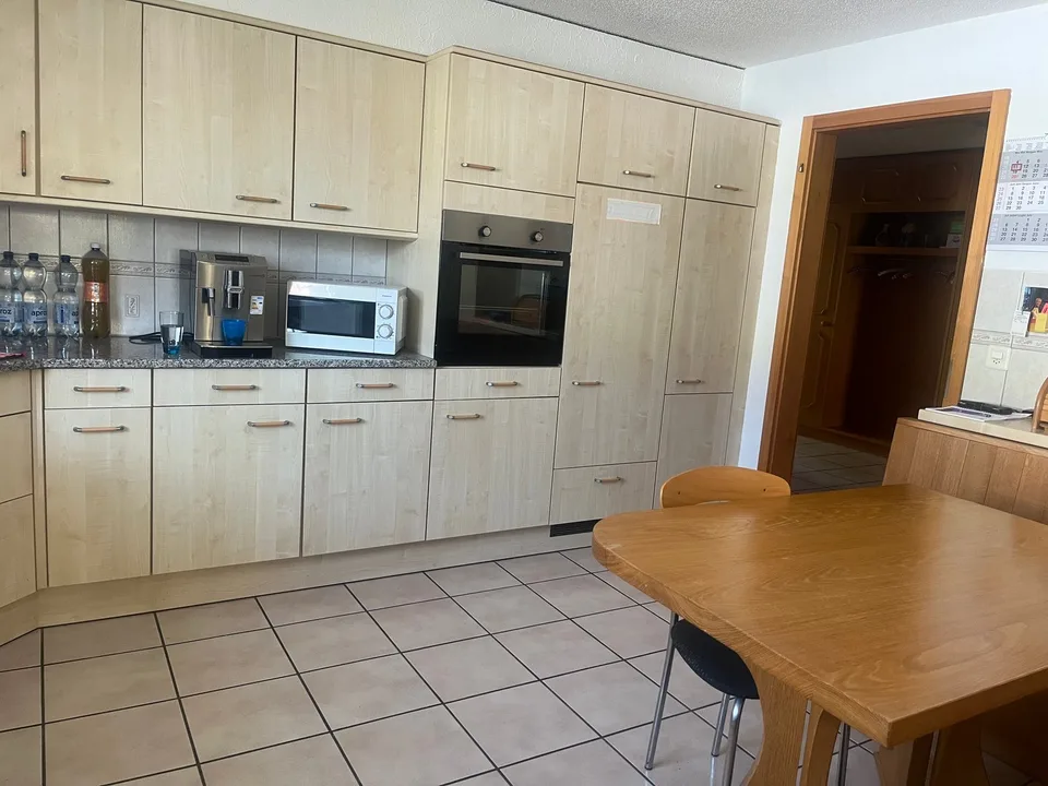 NEUER PREIS! Bezahlbares, grosses 7,5-Zi.DEFH mit Einlegerwohnung für 2-Generationen -ja gärn! – Foto 8 von 27