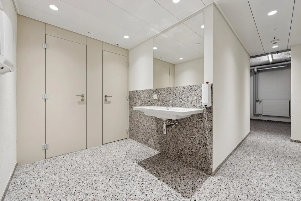 Votre nouvel emplacement de bureau - central à Dietikon Silbern – photo 11 sur 11