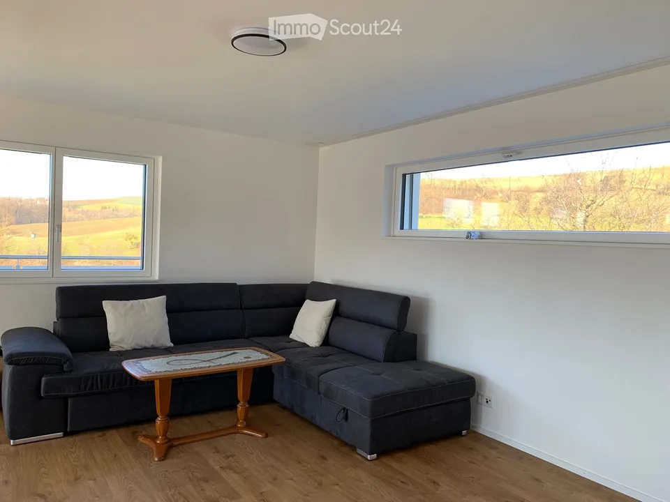Rural, sunny, quiet shared apartment room