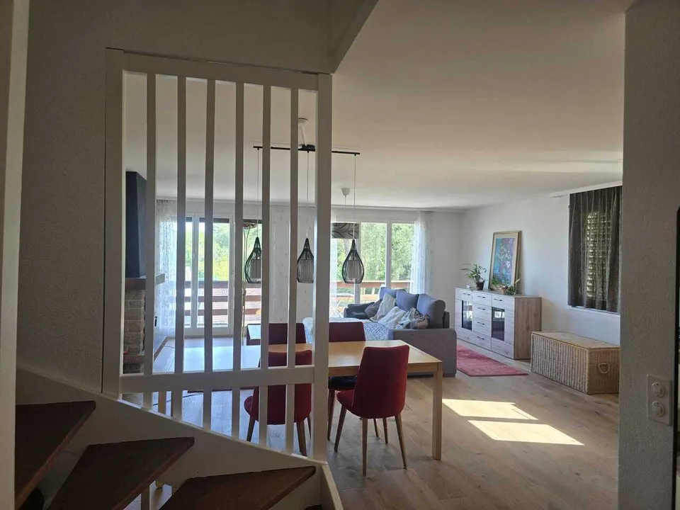 For rent - Magnificent 5.5-room duplex with panoramic view of the lake