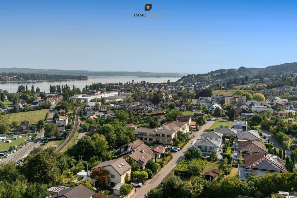 Potenzial mit Seesicht & Seenähe, viel Raumangebot in ruhiger Lage. – photo 5 sur 7