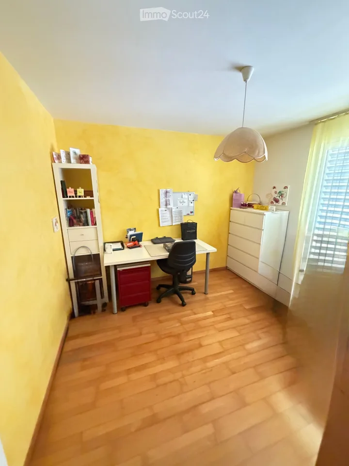APPARTAMENTO DI 6 ½ LOCALI DUPLEX/MAISONETTE - 6 ½ ZIMMER–DUPLEX-/MAISONETTE-WOHNUNG