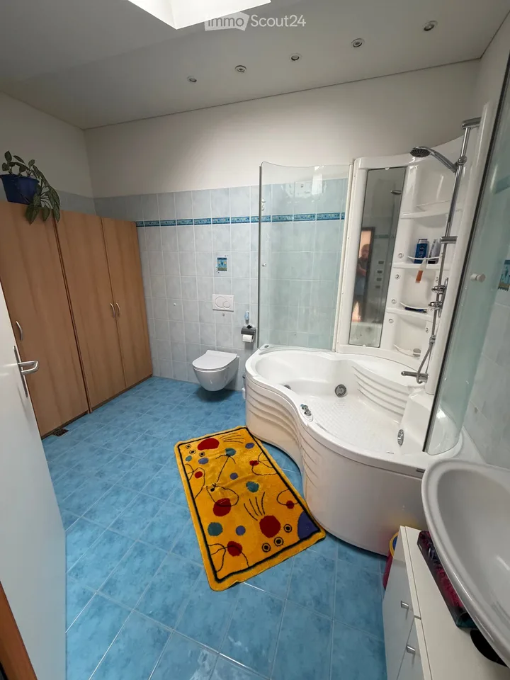 APPARTAMENTO DI 6 ½ LOCALI DUPLEX/MAISONETTE - 6 ½ ZIMMER–DUPLEX-/MAISONETTE-WOHNUNG