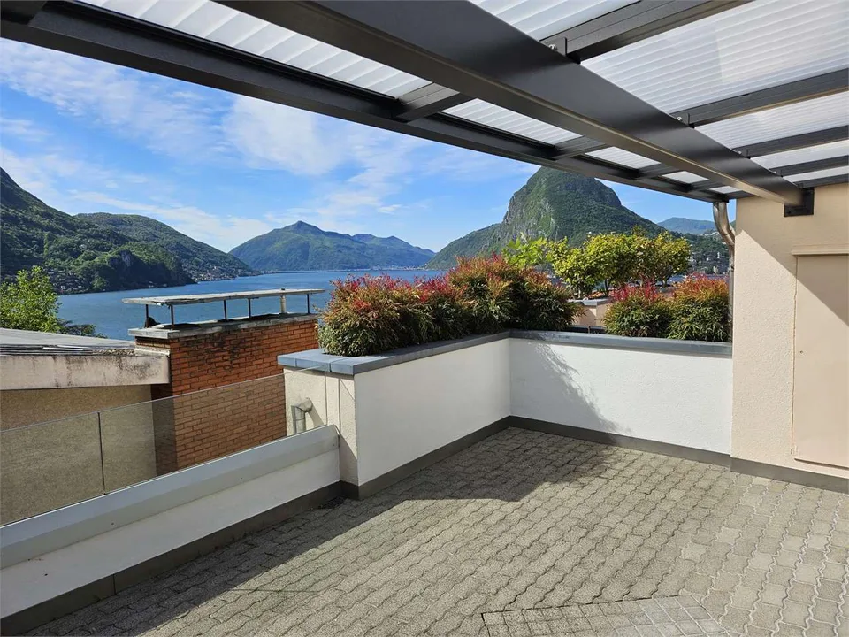 Castagnola, Einzimmerwohnung mit Terrasse und Seeblick – Foto 10 von 13