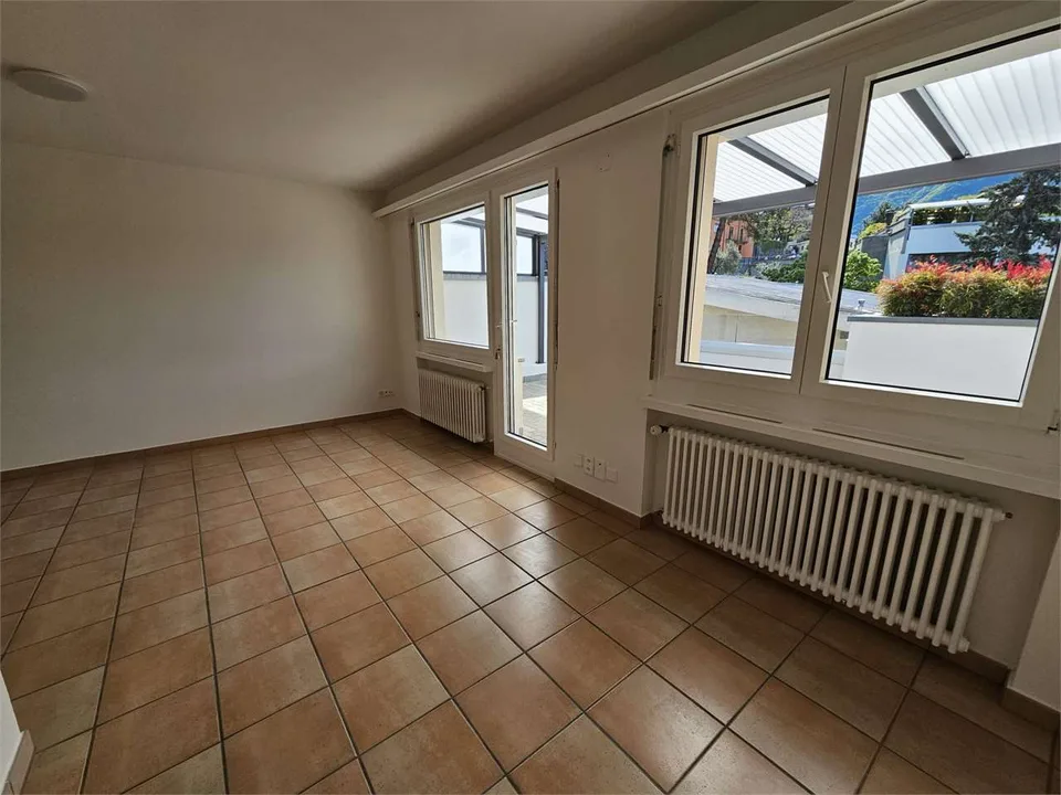 Castagnola, Einzimmerwohnung mit Terrasse und Seeblick – Foto 8 von 13