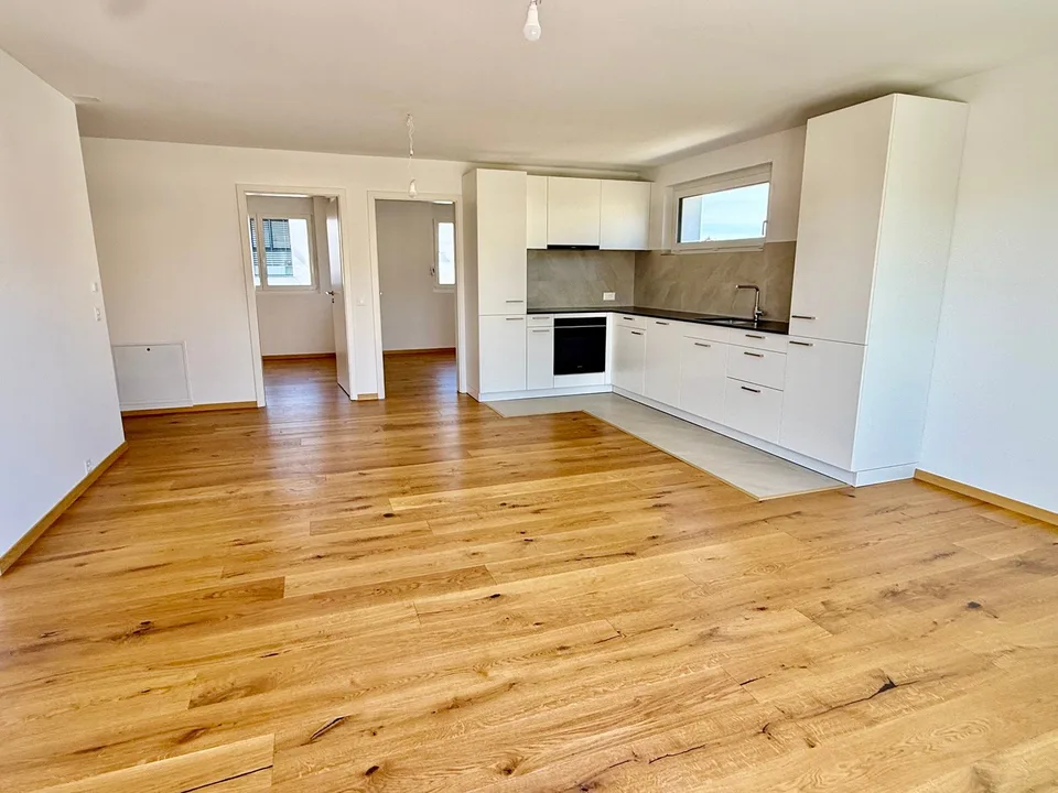 Magnifique appartement en attique de 4.5 pièces à Attalens – Vue panoramique et cadre calme – photo 3 sur 10