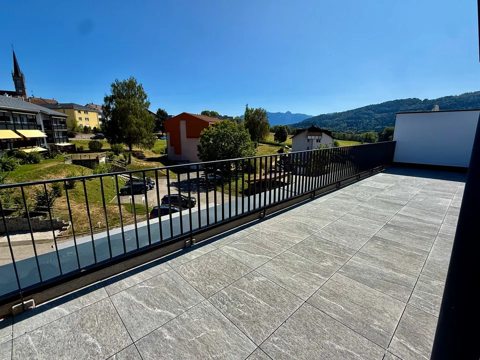 Magnifique appartement en attique de 4.5 pièces à Attalens – Vue panoramique et cadre calme – photo 6 sur 10