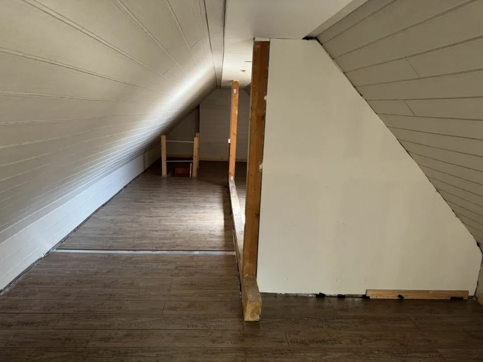 Appartement mansardé de 3,5 pièces confortable