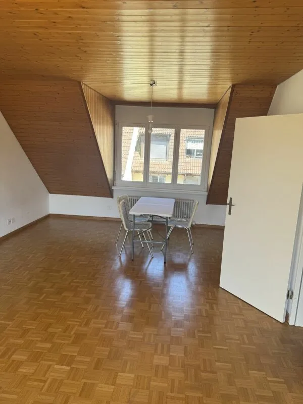 Appartement mansardé de 3,5 pièces confortable