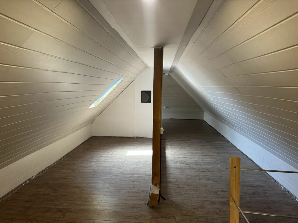 Appartement mansardé de 3,5 pièces confortable