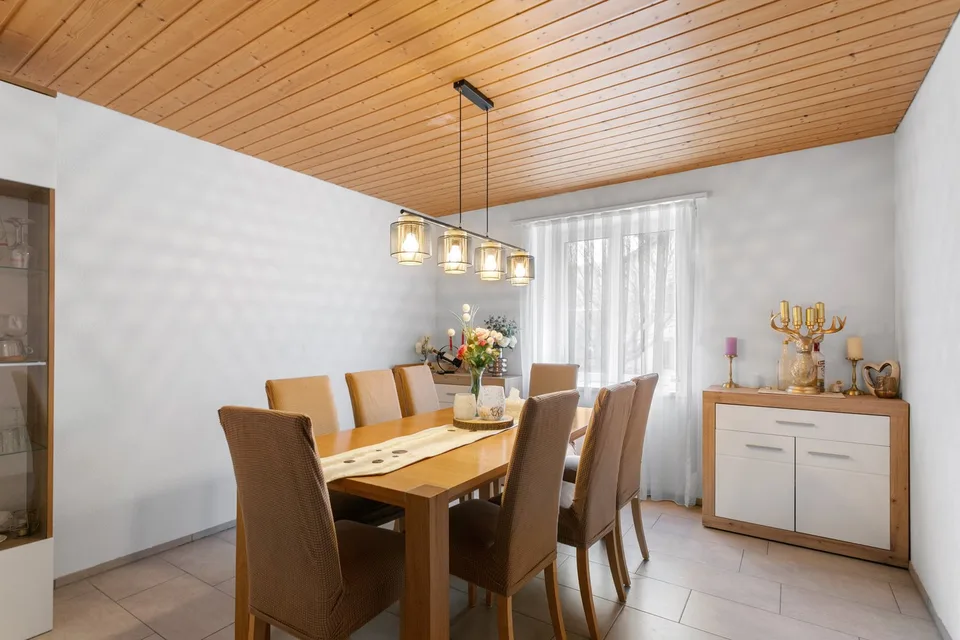 Esclusiva casa multifamiliare con 3 appartamenti in una posizione tranquilla a Bischofszell – foto 5 di 19