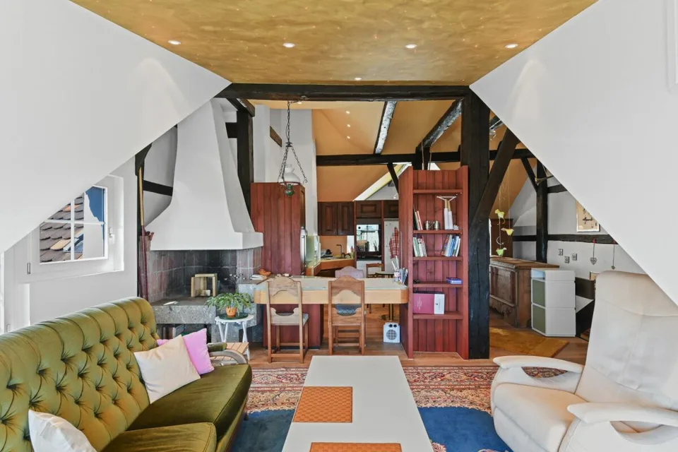 Mietkauf: Zeitlose Eleganz mit Weitblick - stilvolle Maisonette-Dachwohnung im Herzen von Wil SG – Foto 11 von 30