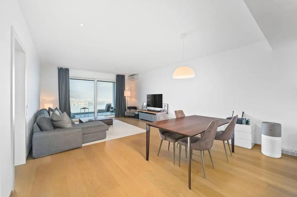 ELEGANZ UND PRIVATSPHÄRE MIT SEEBLICK – Foto 9 von 10