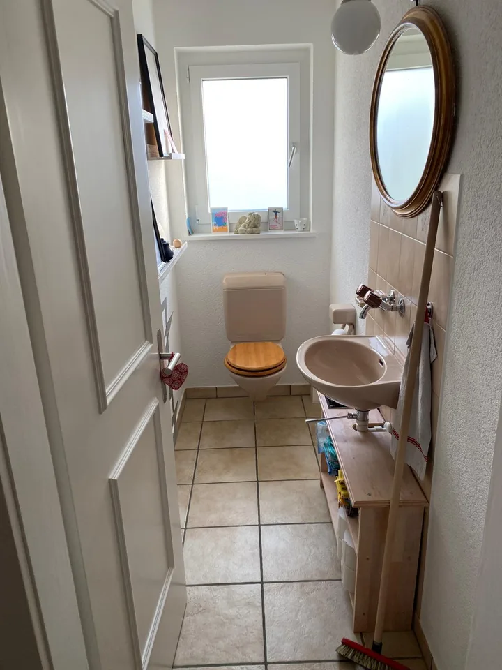 Charmantes 5.5-Zimmer-Haus mit schönem Garten in Niederwil bei Riedholz