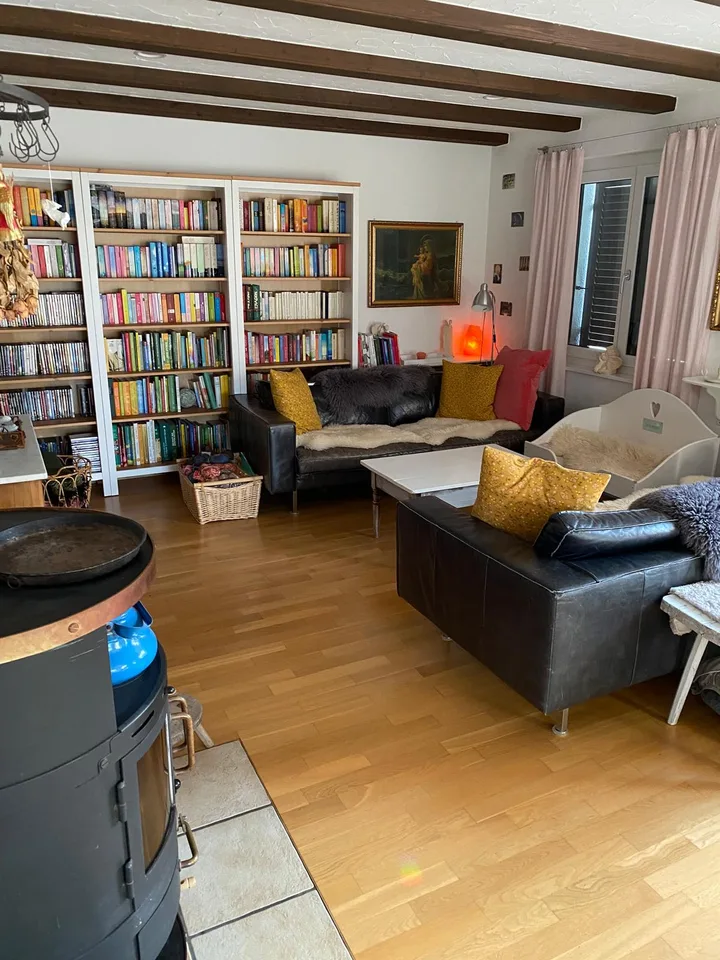 Charmantes 5.5-Zimmer-Haus mit schönem Garten in Niederwil bei Riedholz
