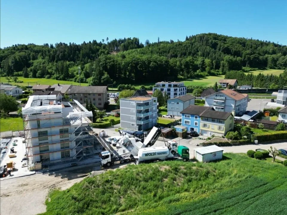 Neubau-Mehrfamilienhaus mit 4 Wohnungen und Einstellhalle - Stockweg 6, Studen BE – Foto 10 von 10