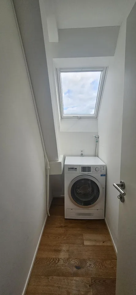 charmante 3.5 Zimmer-Maisonettewohnung in Zürich – Foto 10 von 13