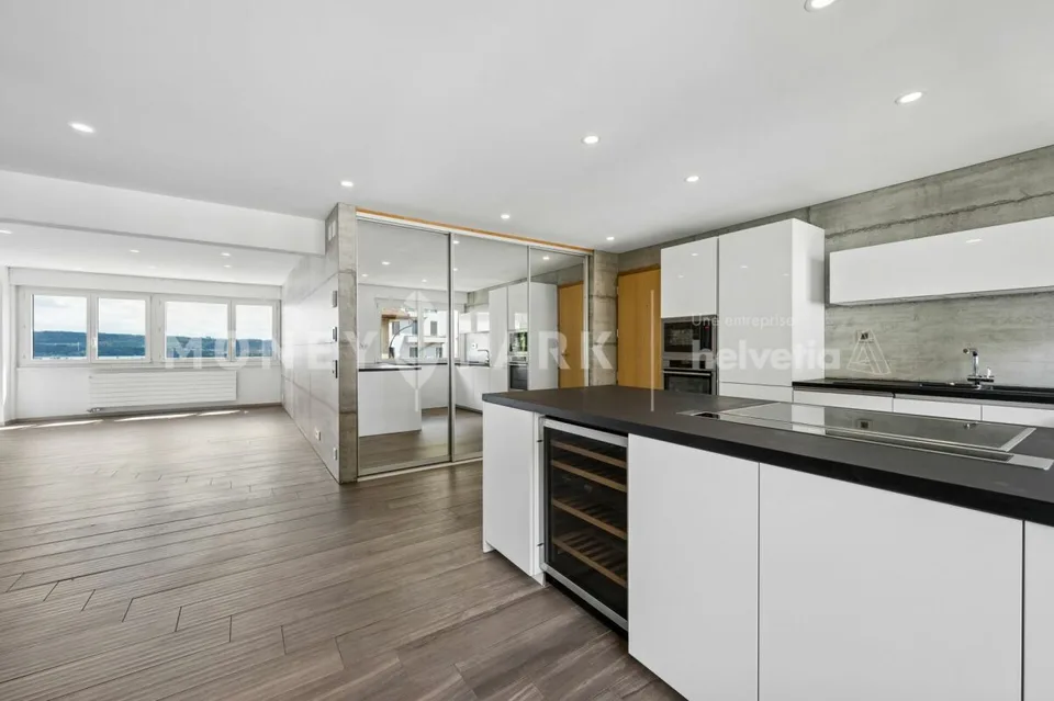 Wohnung mit 4.5 Zimmern, Balkon und Seeblick – Foto 4 von 11