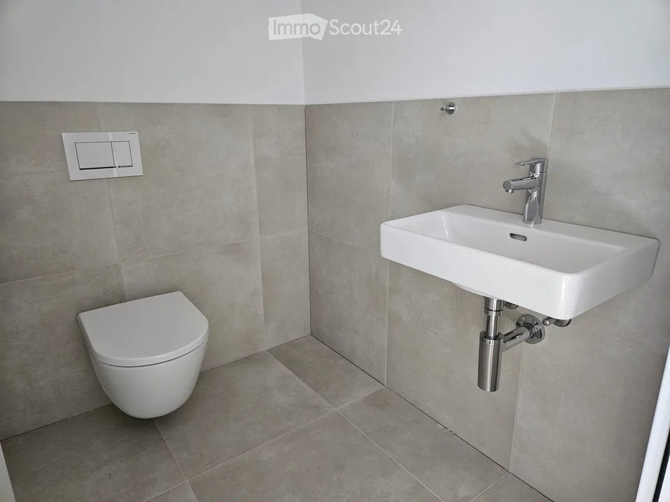 Erstvermietung: 3.5 Zimmer Neubau, 75 m² Sitzplatz, Balkon, Weitsicht