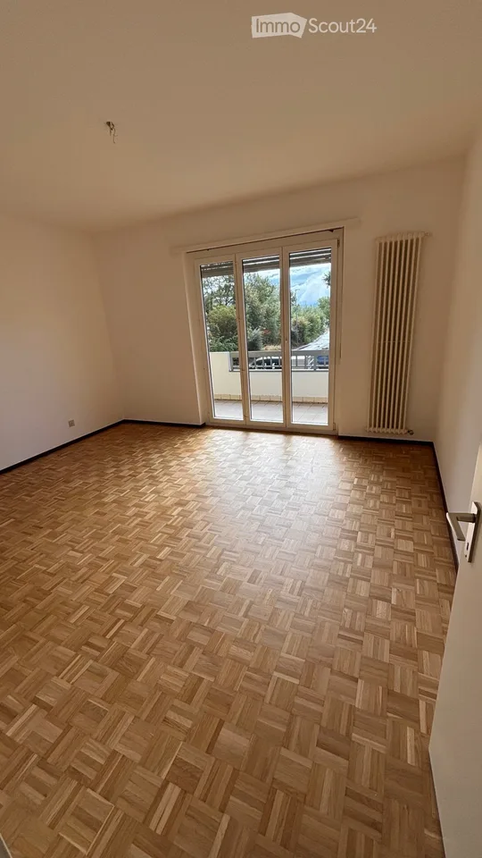 Mietet sich eine Wohnung – Foto 5 von 5