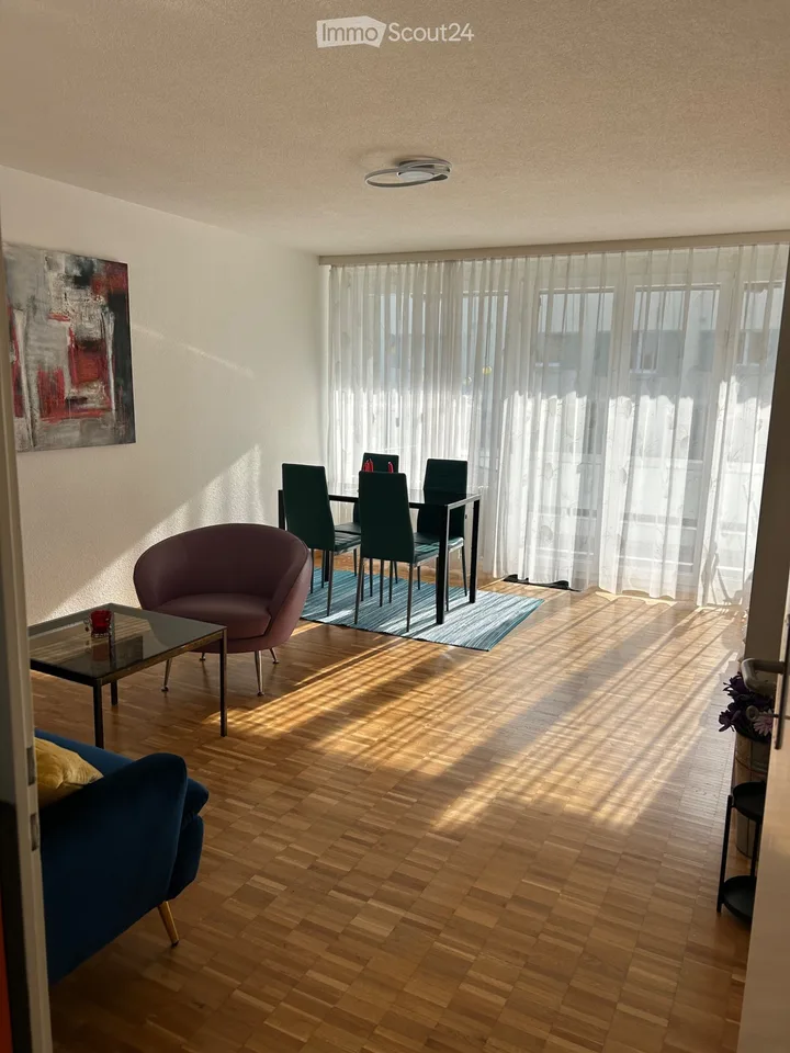 Möbliertes WG-Zimmer in Ferienwohnung zu vermiete – Foto 3 von 5