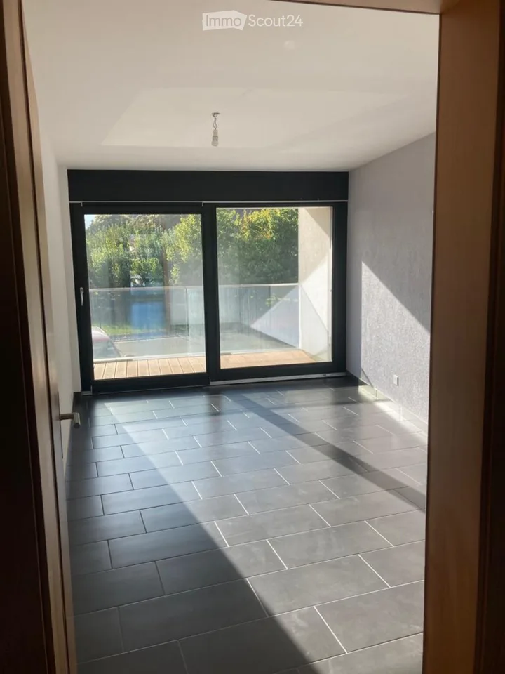 Prächtige 3,5-Zimmer-Wohnung mit Terrasse