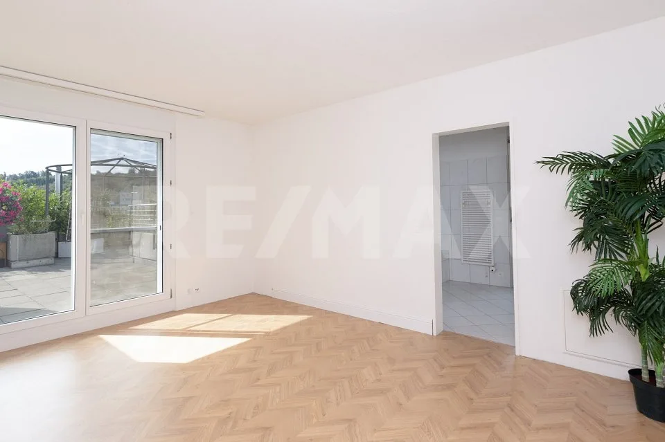 Exklusive Terrassenwohnung mit Panorama-Aussenbereich und höchstem ... – Foto 11 von 13