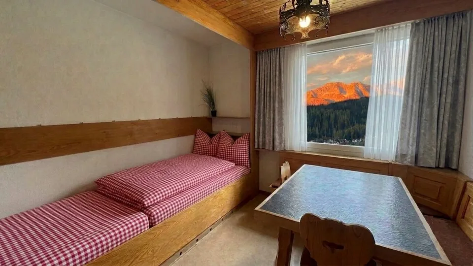 Appartamento di 3 camere vicino al lago con piscina coperta – foto 7 di 15