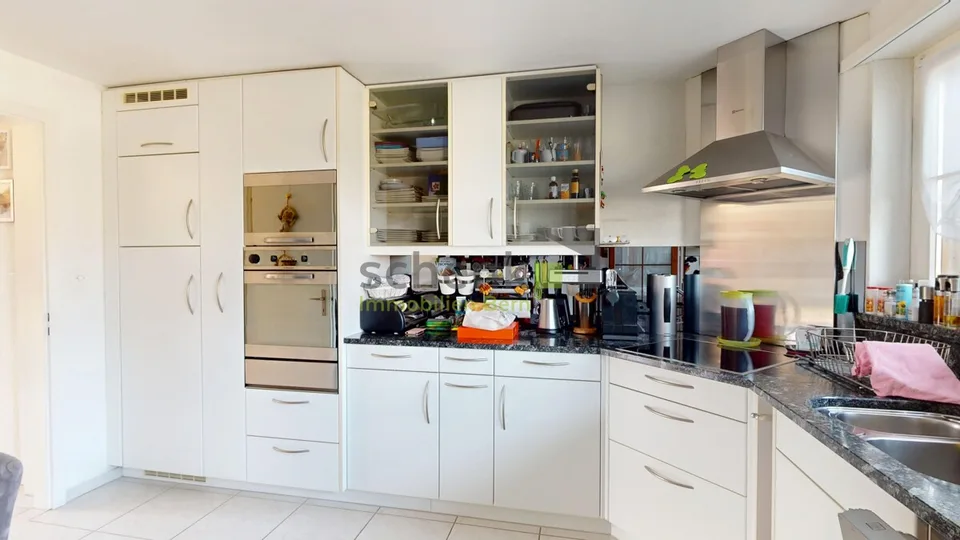 Sehr grosszügiges Haus für Pferdeliebhaber – Foto 11 von 13