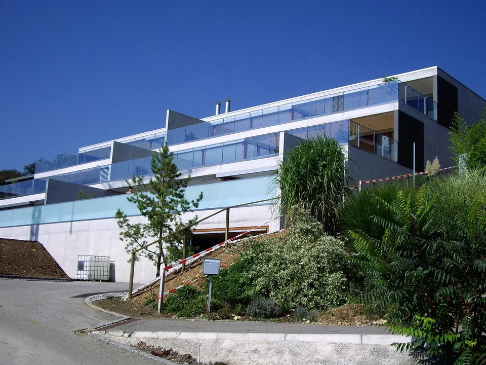 Modern Terraced House in Biberstein – Light-Flooded with Magnificent Views – photo 2 of 3
