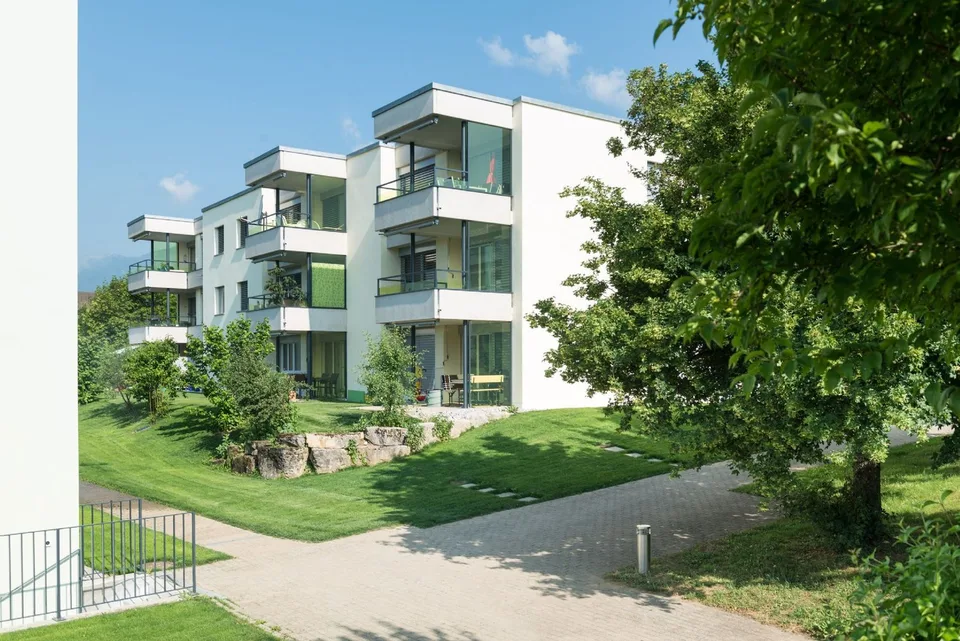 Appartement lumineux, moderne à proximité des transports en commun, des commerces
