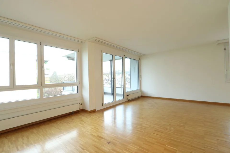 Appartement lumineux, moderne à proximité des transports en commun, des commerces