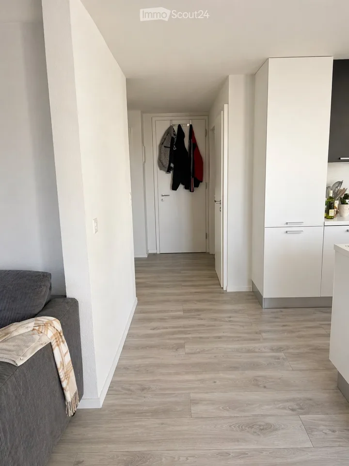 Übernahme Mietvertrag 2,5-Zimmer-Wohnung – Foto 3 von 5