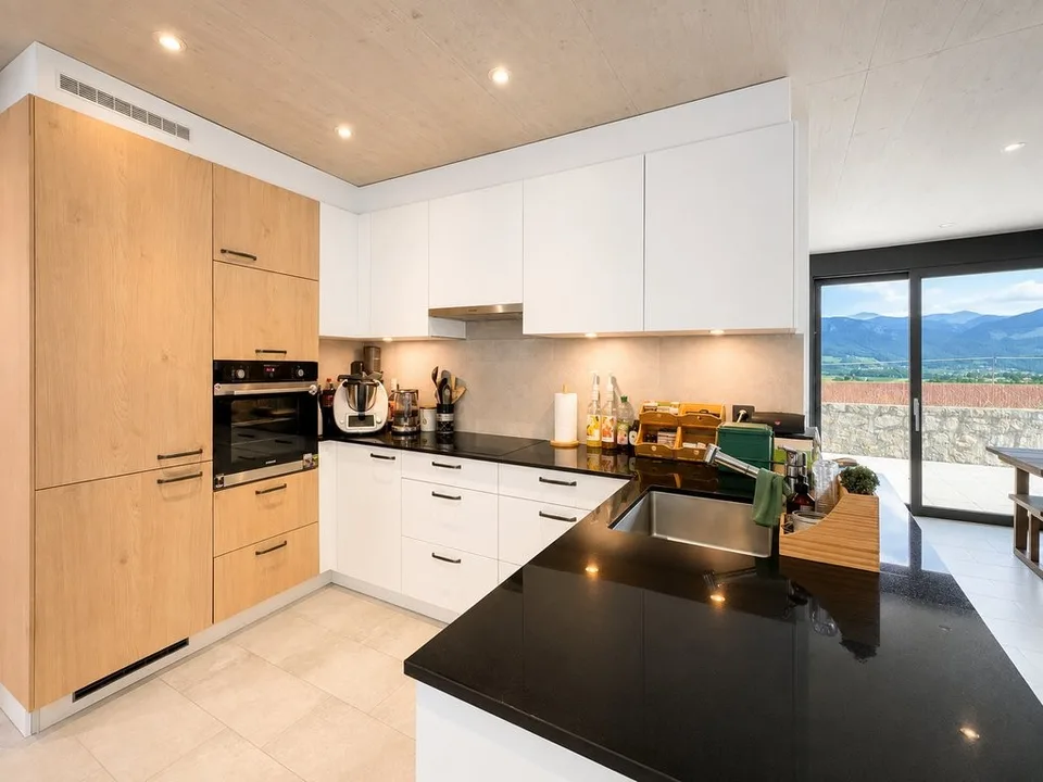 Appartement de 4.5 pièces à CHF 2'270.- /mois charges comprises