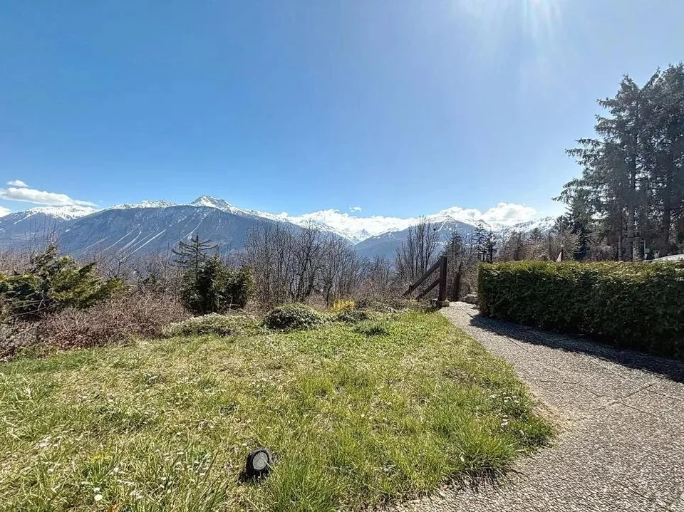 Charmantes Reihenchalet mit außergewöhnlicher Aussicht und Sonneneinstrahlung – Foto 12 von 13