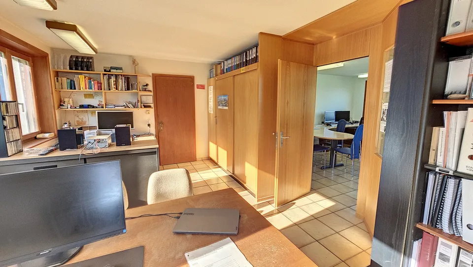 Bureaux / locaux commerciaux modulables de 68 m² à Domdidier / FR – Foto 7 von 8