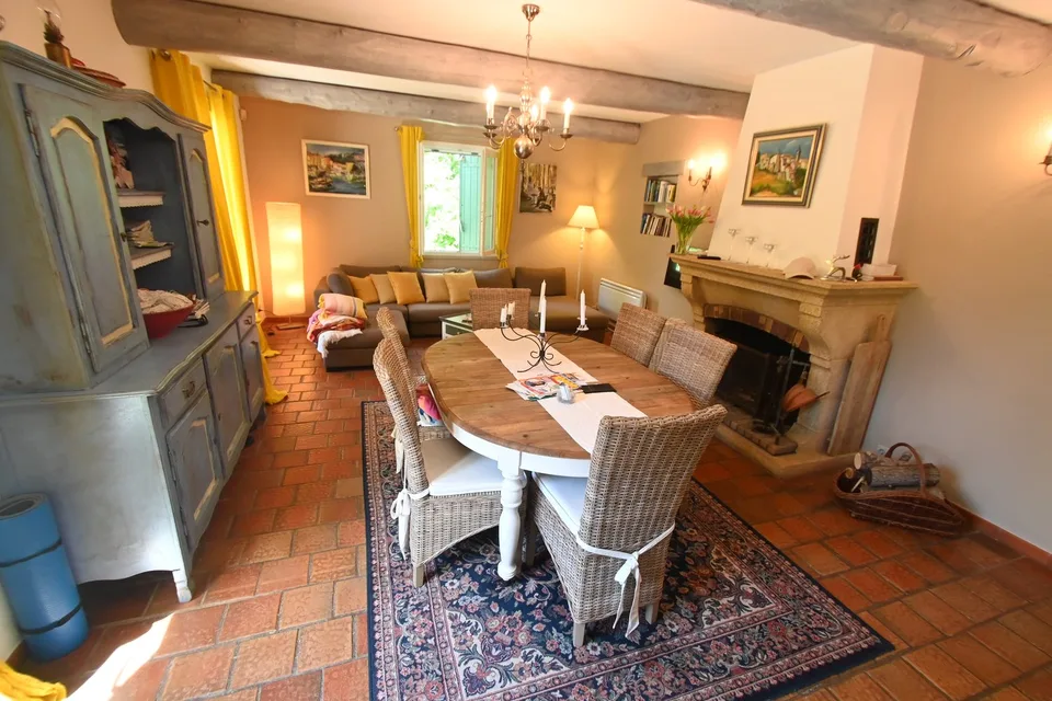 Charmante Villa aus Stein in Dauphin – 7 Zimmer mit Pool und großem Grundstück – Foto 10 von 14