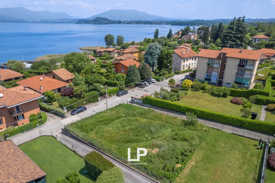 Moderne Villa mit Neubau und Seeblick in Ranco – Foto 11 von 13