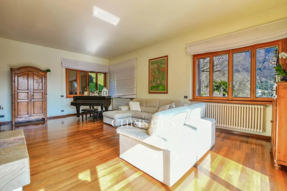 Panorama-Villa mit Blick auf den Lago Maggiore, Laveno-Mombello – Foto 9 von 13
