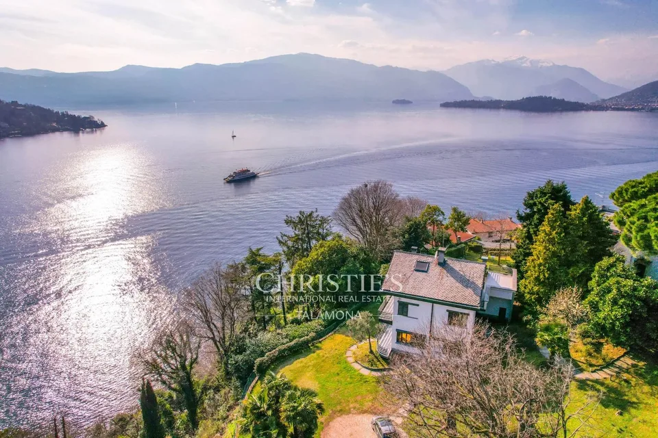 Panorama-Villa mit Blick auf den Lago Maggiore, Laveno-Mombello – Foto 3 von 13
