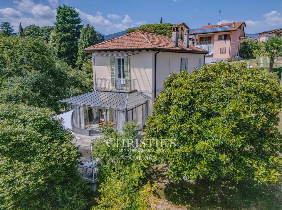 Casa Vallate, tenuta con vigneto e parco sul Lago Maggiore, Castelveccana – foto 11 di 13