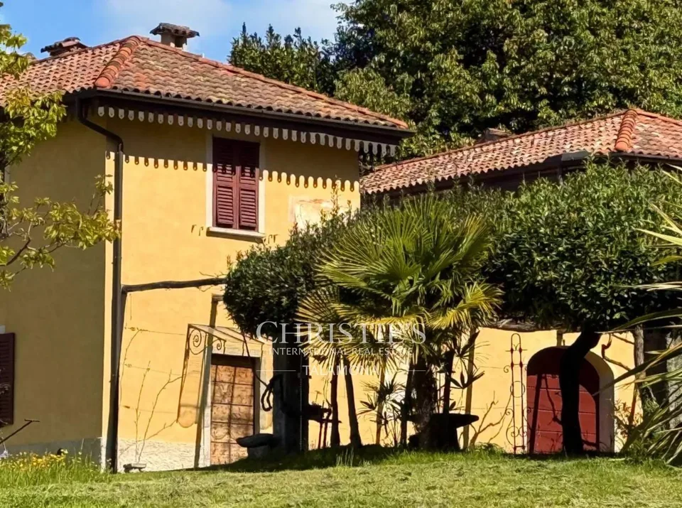 Casa Vallate, tenuta con vigneto e parco sul Lago Maggiore, Castelveccana – foto 6 di 13
