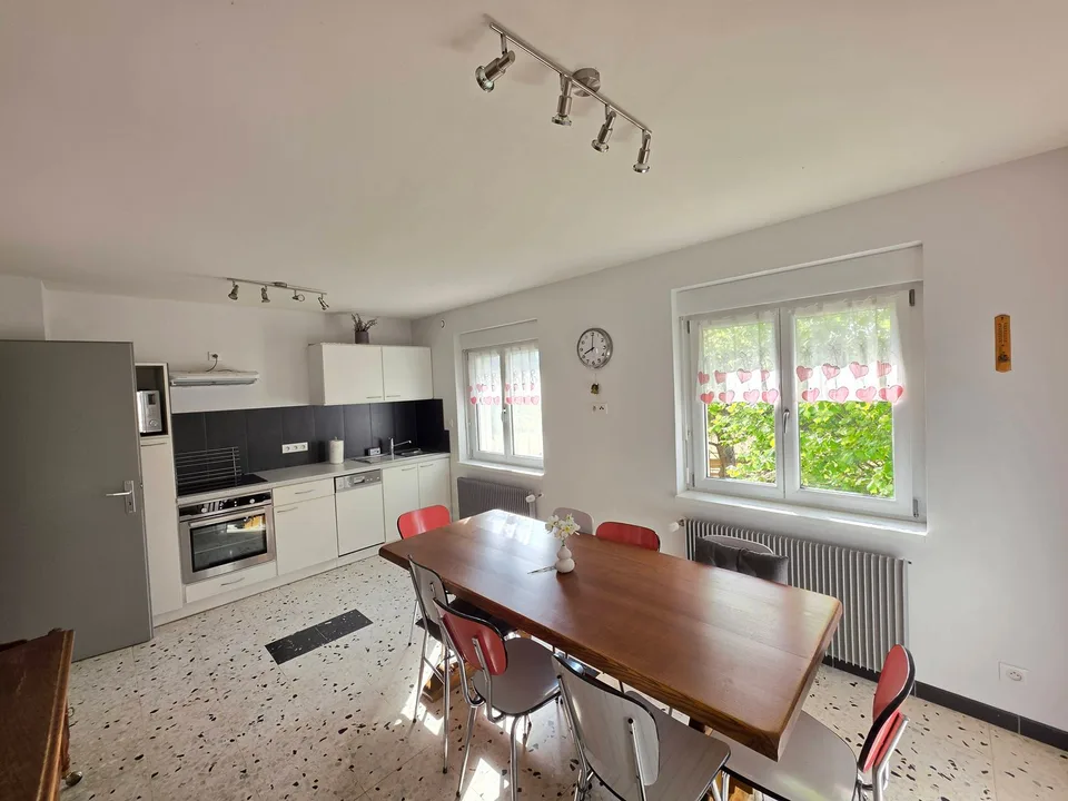 Casa bifamiliare su 8 are – foto 4 di 13